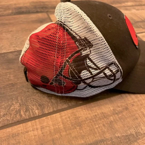 Cleveland Browns hat - Picture 5 of 5